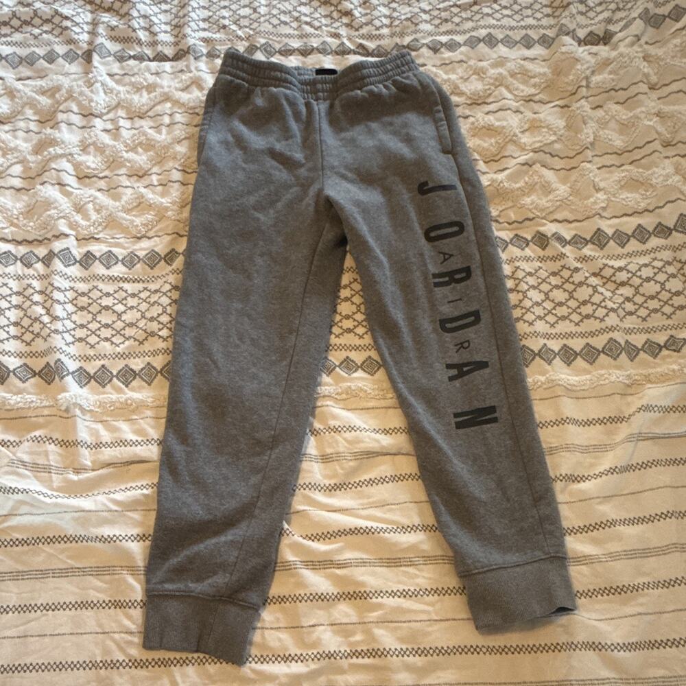 Jordan Boys 10-12 Gray Fleece Jogger Pants Pull On Elastic Waist Tapered